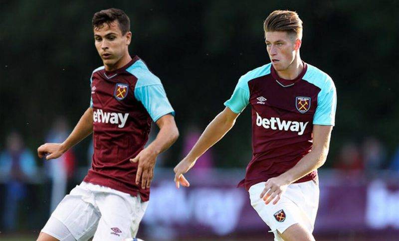 示出非凡的 示出非凡的