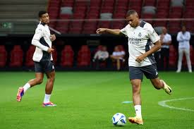 了对詹姆斯 了对詹姆斯